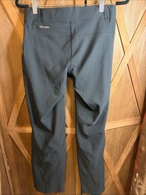 COLUMBIA Omni-Shield Active Hiking Pants Black SIZE SMALL - FLAW